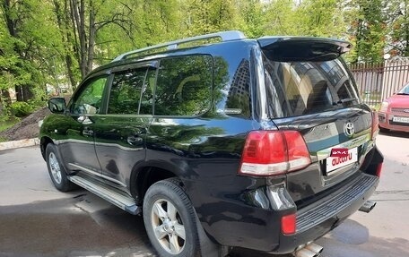 Toyota Land Cruiser 200, 2011 год, 2 900 000 рублей, 6 фотография