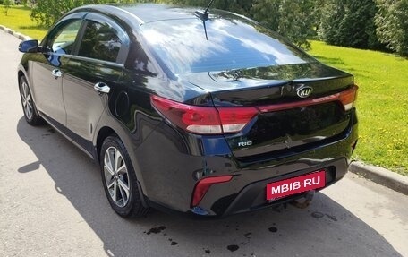 KIA Rio IV, 2017 год, 1 400 000 рублей, 4 фотография
