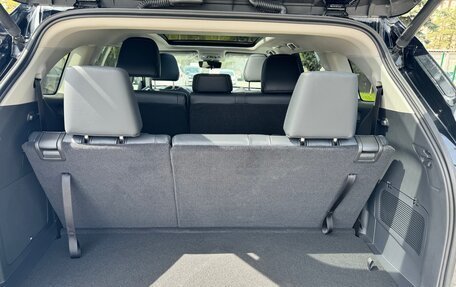 Toyota Highlander, 2024 год, 5 990 000 рублей, 15 фотография