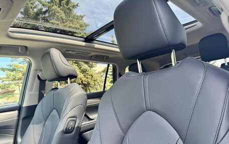 Toyota Highlander, 2024 год, 5 990 000 рублей, 14 фотография