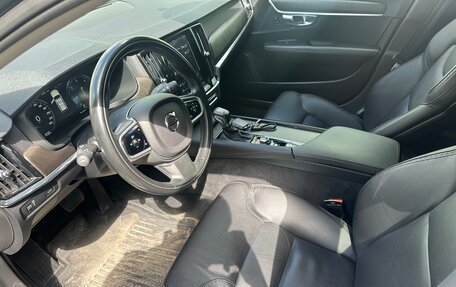 Volvo V90 Cross Country I рестайлинг, 2019 год, 2 850 000 рублей, 2 фотография
