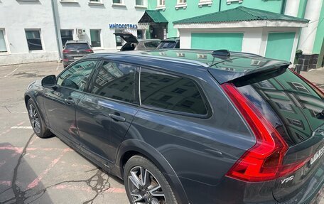 Volvo V90 Cross Country I рестайлинг, 2019 год, 2 850 000 рублей, 6 фотография