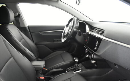 KIA Rio IV, 2021 год, 1 799 000 рублей, 12 фотография