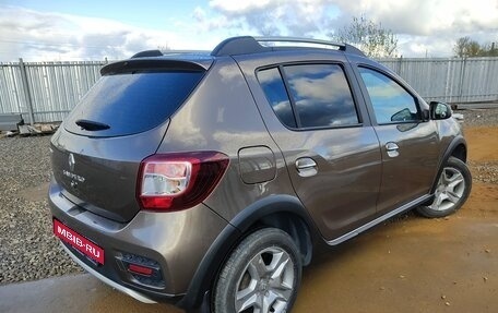 Renault Sandero II рестайлинг, 2018 год, 1 010 000 рублей, 2 фотография