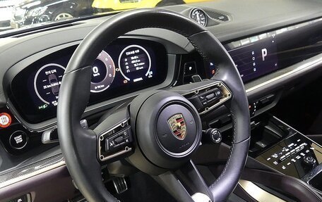 Porsche Cayenne III, 2024 год, 14 570 000 рублей, 8 фотография