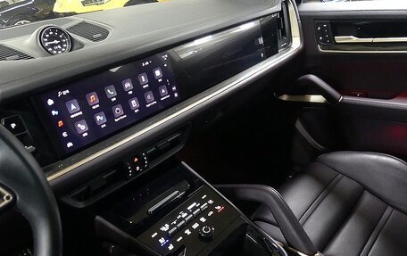 Porsche Cayenne III, 2024 год, 14 570 000 рублей, 13 фотография
