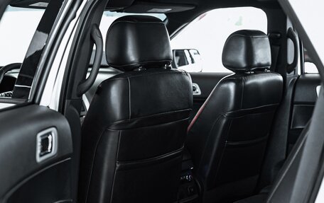 Ford Explorer VI, 2013 год, 1 595 000 рублей, 20 фотография