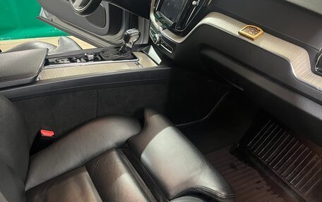Volvo XC60 II, 2020 год, 3 150 000 рублей, 4 фотография