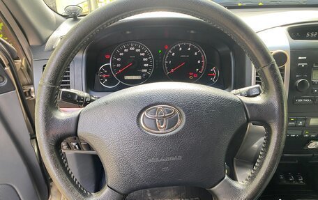Toyota Land Cruiser Prado 120 рестайлинг, 2006 год, 1 900 000 рублей, 9 фотография
