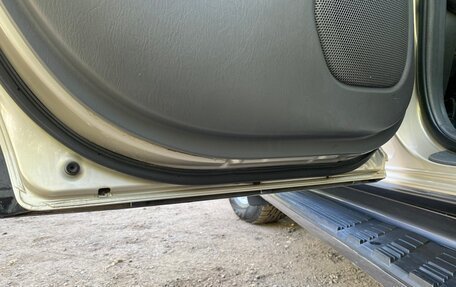 Toyota Land Cruiser Prado 120 рестайлинг, 2006 год, 1 900 000 рублей, 40 фотография