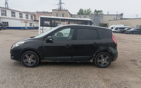 Renault Scenic III, 2009 год, 550 000 рублей, 2 фотография