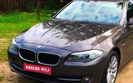 BMW 5 серия, 2011 год, 2 280 000 рублей, 1 фотография