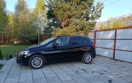 BMW 2 серия Active Tourer F45, 2017 год, 1 320 000 рублей, 1 фотография