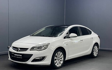 Opel Astra J, 2013 год, 890 000 рублей, 1 фотография