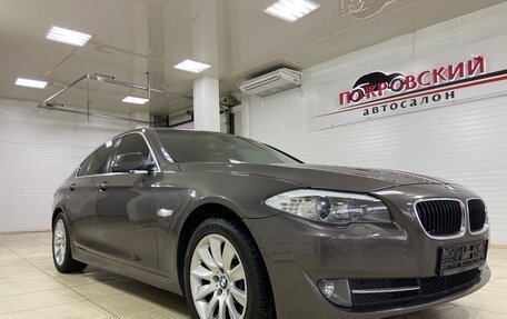BMW 5 серия, 2011 год, 2 280 000 рублей, 2 фотография