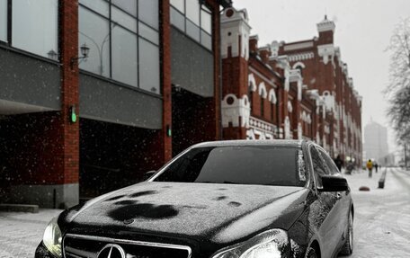 Mercedes-Benz E-Класс, 2015 год, 1 500 000 рублей, 2 фотография