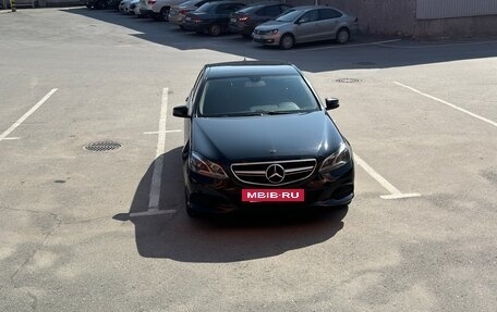 Mercedes-Benz E-Класс, 2015 год, 1 500 000 рублей, 6 фотография