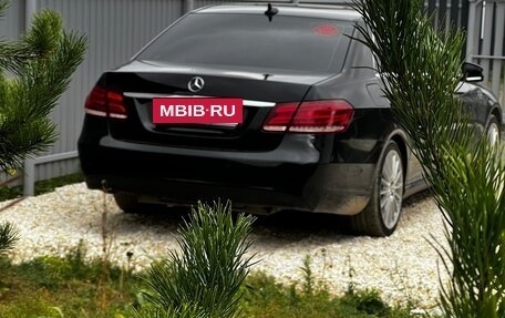Mercedes-Benz E-Класс, 2015 год, 1 500 000 рублей, 7 фотография