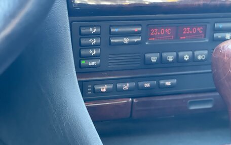BMW 7 серия, 2000 год, 750 000 рублей, 24 фотография