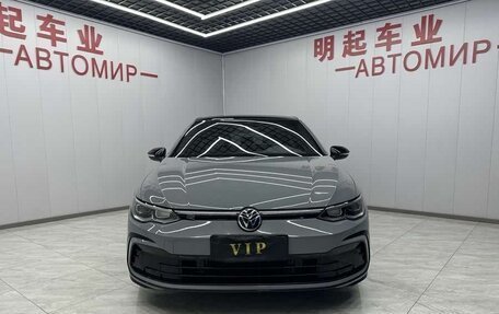 Volkswagen Golf VIII, 2021 год, 1 780 000 рублей, 2 фотография