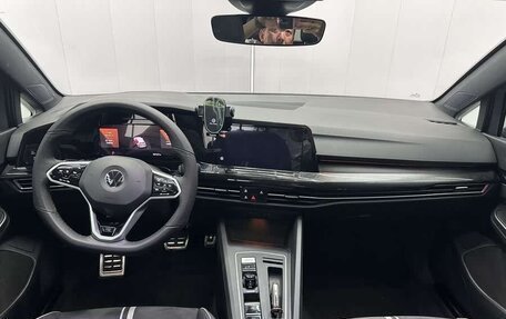 Volkswagen Golf VIII, 2021 год, 1 780 000 рублей, 9 фотография