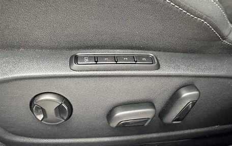 Volkswagen Golf VIII, 2021 год, 1 780 000 рублей, 8 фотография
