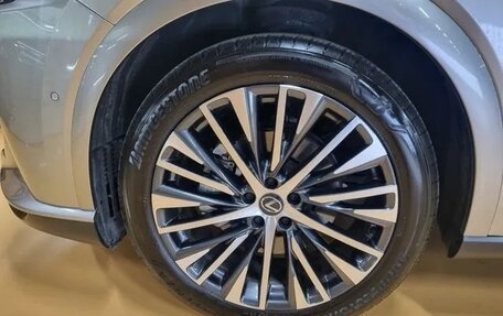 Lexus RX IV рестайлинг, 2024 год, 9 400 000 рублей, 10 фотография