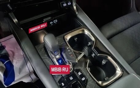 Lexus RX IV рестайлинг, 2024 год, 9 400 000 рублей, 14 фотография