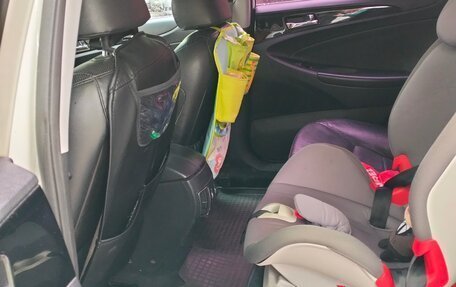 Hyundai Sonata VI, 2011 год, 1 160 000 рублей, 9 фотография