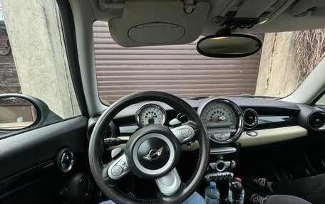 MINI Hatch, 2010 год, 850 000 рублей, 10 фотография