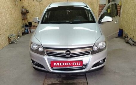 Opel Astra H, 2011 год, 980 000 рублей, 4 фотография