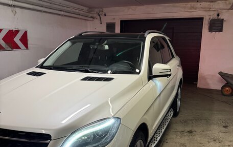 Mercedes-Benz M-Класс, 2013 год, 3 500 000 рублей, 2 фотография