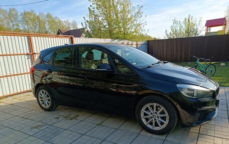 BMW 2 серия Active Tourer F45, 2017 год, 1 320 000 рублей, 3 фотография