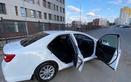 Toyota Camry, 2013 год, 1 750 000 рублей, 8 фотография