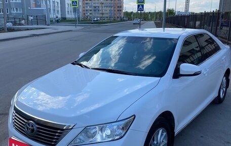 Toyota Camry, 2013 год, 1 750 000 рублей, 3 фотография