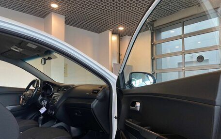 KIA Rio III рестайлинг, 2016 год, 1 160 000 рублей, 27 фотография