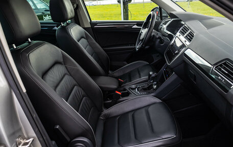 Volkswagen Tiguan II, 2018 год, 2 699 898 рублей, 14 фотография