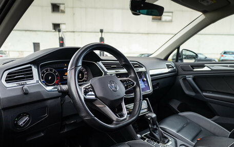 Volkswagen Tiguan II, 2018 год, 2 699 898 рублей, 18 фотография