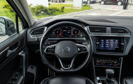 Volkswagen Tiguan II, 2018 год, 2 699 898 рублей, 19 фотография