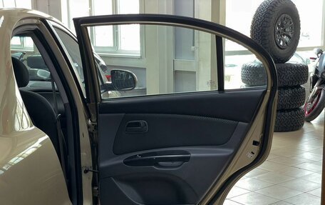 KIA Rio II, 2011 год, 599 000 рублей, 19 фотография