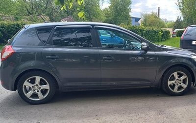 KIA cee'd I рестайлинг, 2010 год, 670 000 рублей, 1 фотография