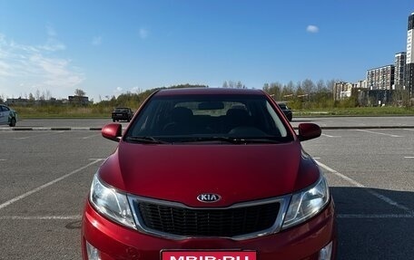KIA Rio III рестайлинг, 2014 год, 1 000 000 рублей, 1 фотография