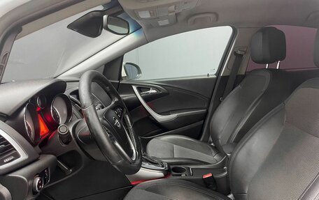 Opel Astra J, 2013 год, 890 000 рублей, 11 фотография