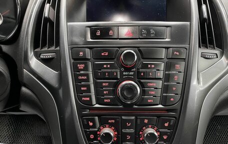 Opel Astra J, 2013 год, 890 000 рублей, 25 фотография