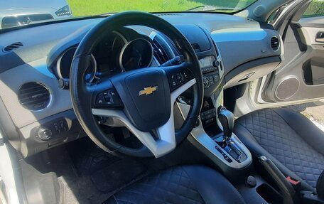Chevrolet Cruze II, 2013 год, 1 000 000 рублей, 3 фотография