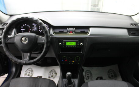 Skoda Rapid I, 2015 год, 646 000 рублей, 6 фотография