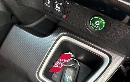 Honda Stepwgn IV, 2020 год, 2 000 000 рублей, 30 фотография