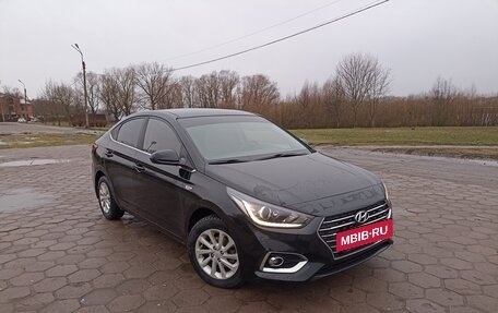 Hyundai Solaris II рестайлинг, 2017 год, 1 430 000 рублей, 9 фотография