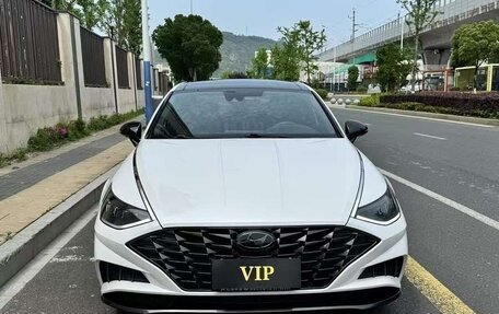 Hyundai Sonata VIII, 2022 год, 1 770 000 рублей, 2 фотография