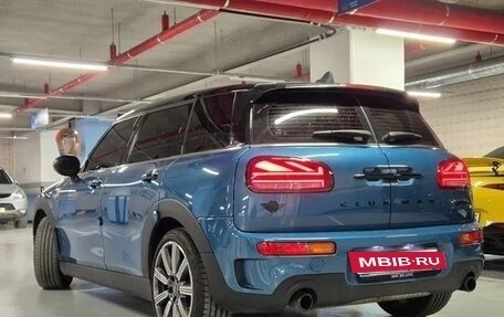 MINI Clubman, 2022 год, 2 980 000 рублей, 3 фотография